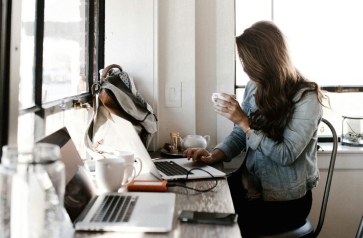 9 Lifestyle Blogs Every Woman Should Explore Right Now